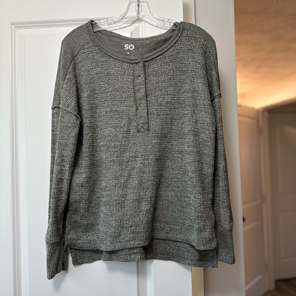 Gray Henley Sweater size M